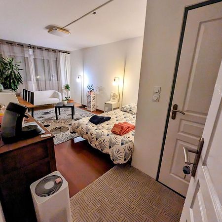 Chez Les P'Tits Loups Apartamento Estrasburgo Exterior foto